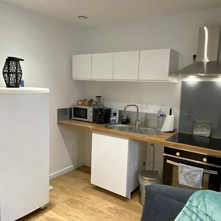 Vernon, Le Donalice Apartment Вернон Екстериор снимка